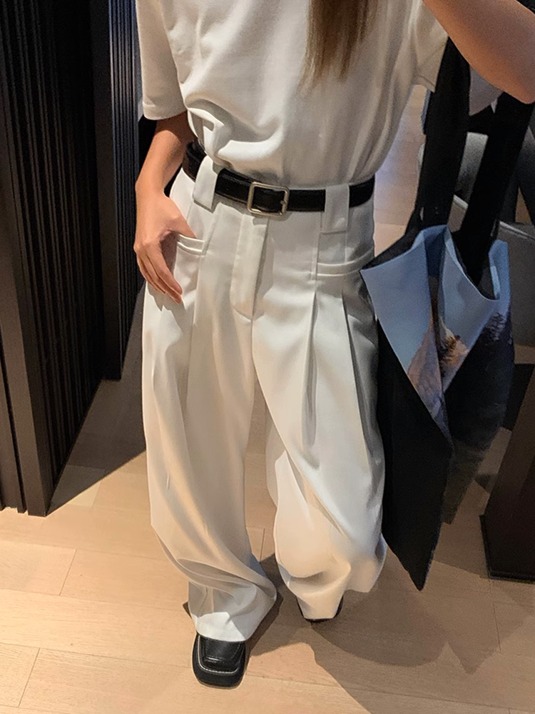 ツータックワイドレッグパンツ