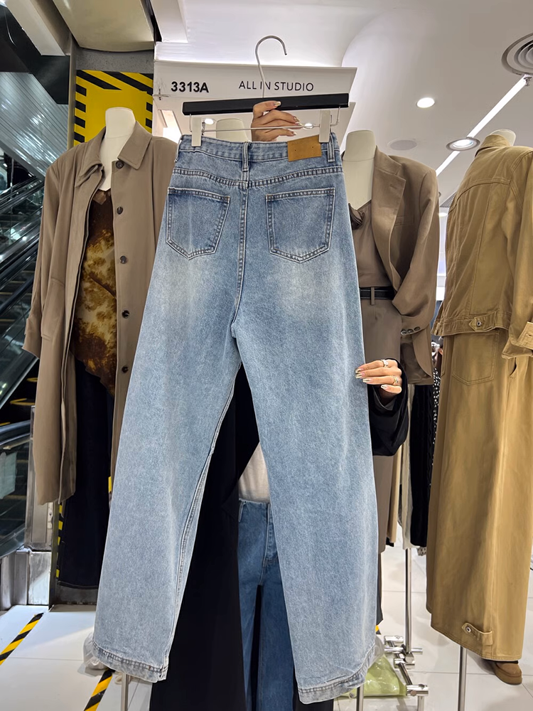 ビサイドスリットデニムパンツ