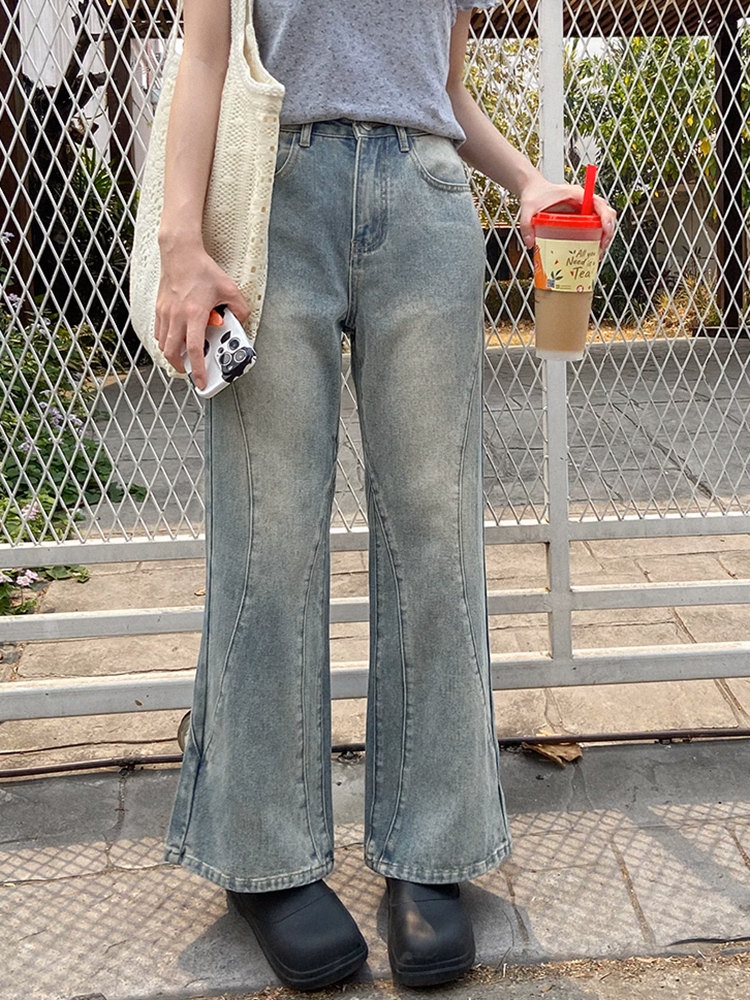 クレセントブーツカットジーンズ